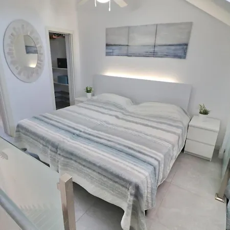 329 Parque Santiago 2 By Tenerife & Sales דירה *